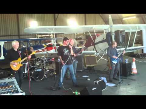 Junkyard Preachers - Sweet Little Rock and Roller