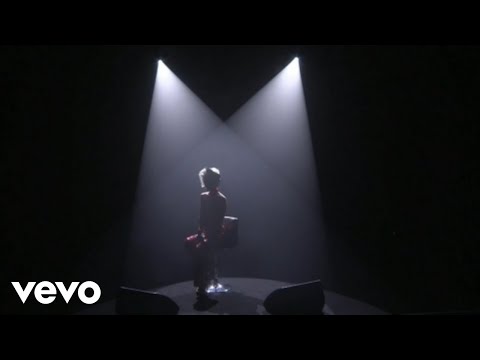 Hatty Keane - Springfield Rd (Live Performance)