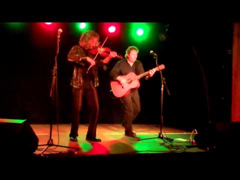 download lagu mp3 mp4 Richard Wood Fiddler Age, download lagu Richard Wood Fiddler Age gratis, unduh video klip Richard Wood Fiddler Age