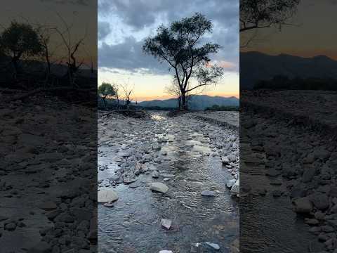 Río Yacones en Otoño Vaqueros