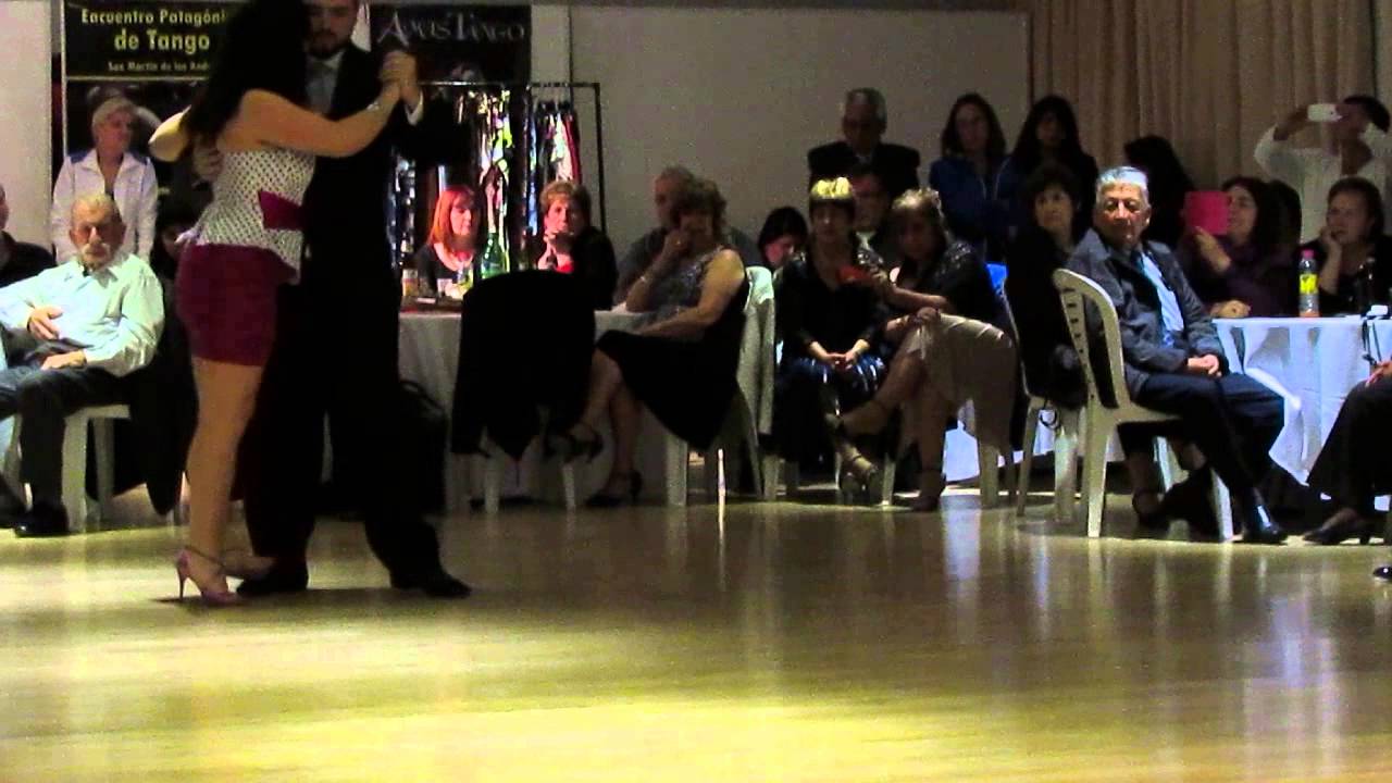 Dos Fracasos - Ruth Hernandez y Aaron Barraza