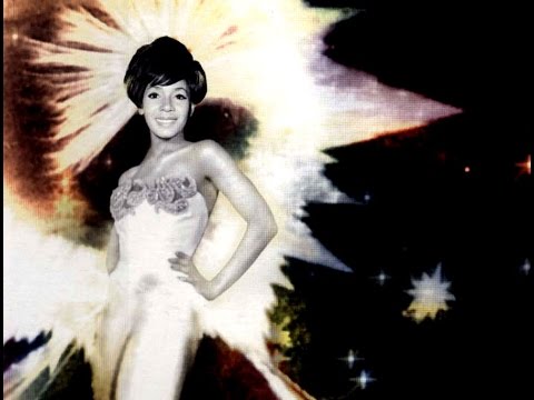 And I Love You So - Shirley Bassey
