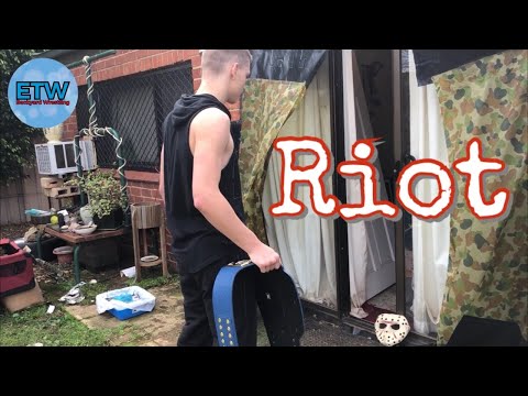 ETW Riot Ep.5 - Striker scheduled; Four man battle royal; Intercontinental Championship match