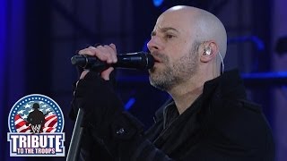 Daughtry performs &quot;Waiting for Superman&quot;: Tribute to the Troops 2013