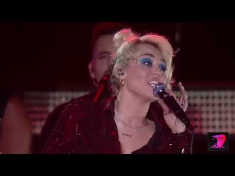 Miley Cyrus Wrecking Ball + Nothing Compares To You (COVER SINÉAD O'CONNOR)