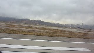 preview picture of video 'Delta Connection CRJ-900 Landing at Salt Lake City International Airport'