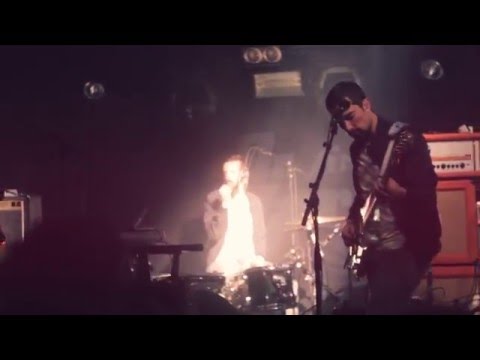 KID NORTH "Such A Shame" (Live Paris)