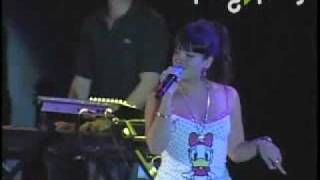 Lily Allen - Everythings Just  Wonderful