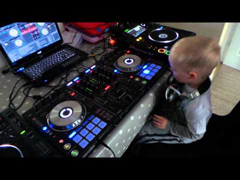 Dj Stanley Dyer, age 2 from East Sussex, England on the Pioneer DDJ SX Serato Midi controller.