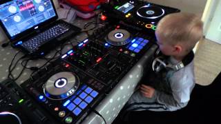 Dj Stanley Dyer, age 2 from East Sussex, England on the Pioneer DDJ SX Serato Midi controller.