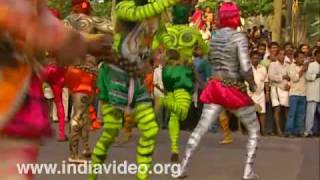 Pulikali - the dance of the tigers