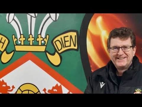 #106  - Mr Wrexham AFC, club secretary Geraint Parry! #wrexhamfc #wxmafc