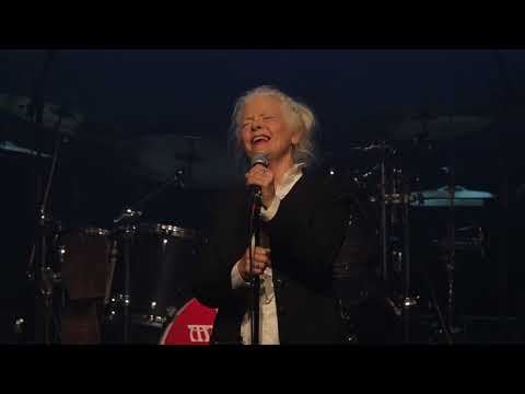 Alison MacCallum -  Deep In The Night