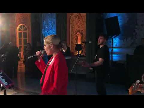 Live Wedding Band Rome Italy - The Sonics (Blurred Lines)
