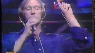Dennis Waterman I Could Be So Good For You TOTP minder.org
