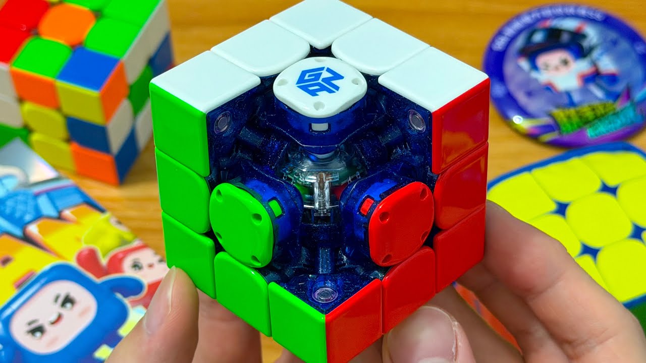The COOLEST Smart Rubik’s Cube Ever | GAN i Carry 4