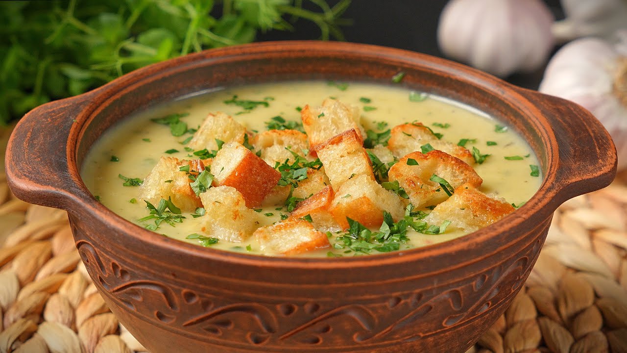 Sopa de alho de inverno INCRÍVEL da minha avó, Uma receita simples e deliciosa 