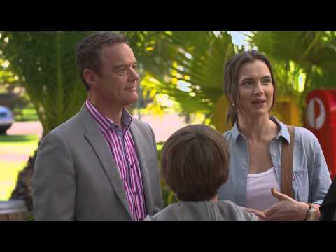 Neighbours: Friday 31st July - Clip