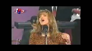 Download lagu Nawal El Zoghbi 1994 نوال الزغبي سلمتك بيد الله mp3
