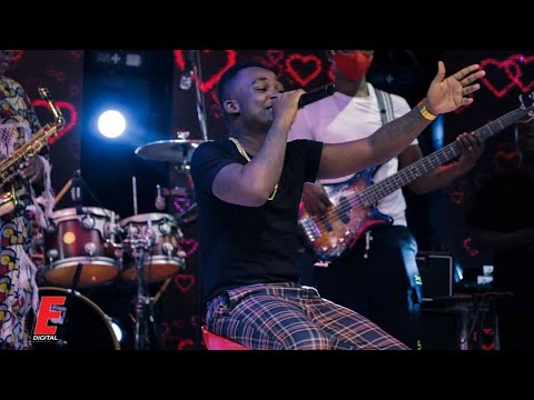 Aslay Aichapa "SIWEMA" ya Lady JAYDEE LIVE KWENYE STAGE YA KIPINDI CHA HOMA TV E #Aslay