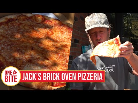 Barstool Pizza Review - Jack's Brick Oven Pizzeria (Norwich, CT)