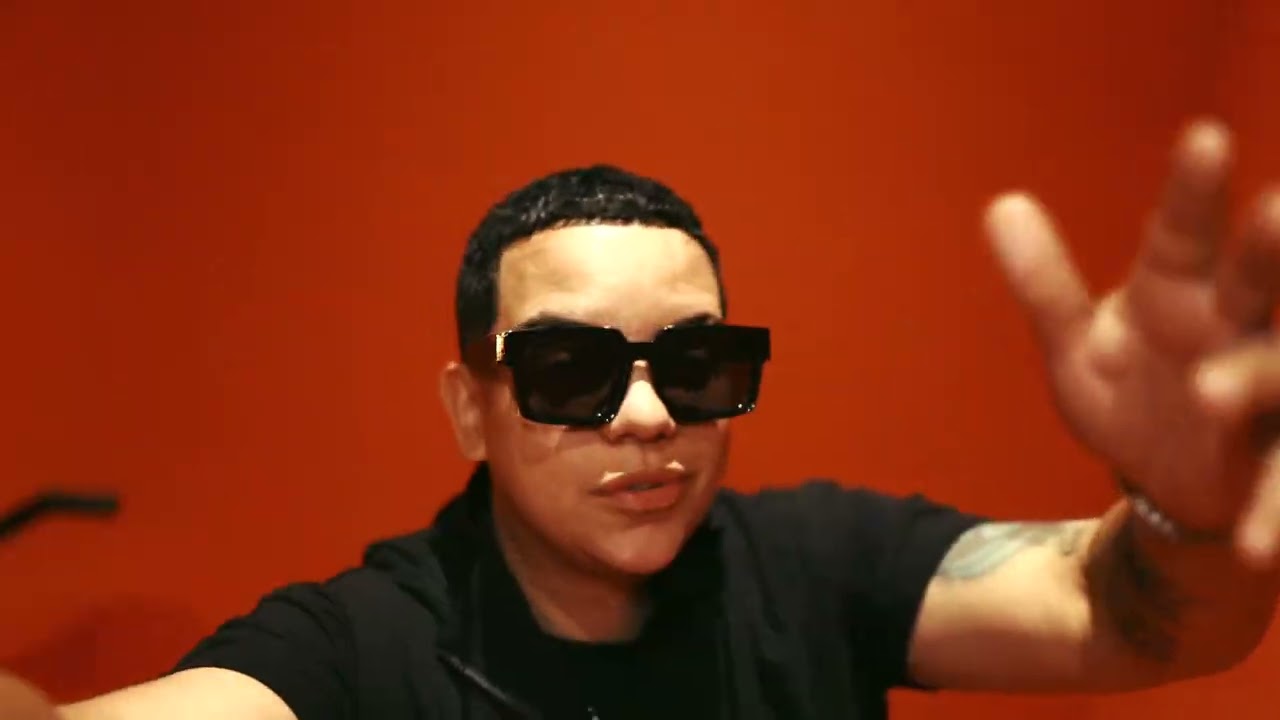 J ALVAREZ - 20 AÑOS INTERLUDE