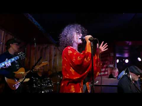 Joe Bonamassa, Jade MacRae w/Paulie Cerra Band - Come To Mama - 7/8/18 Burbank, CA