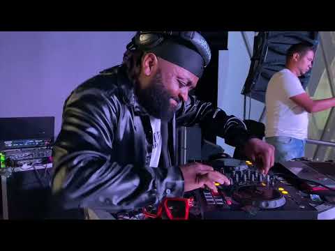 Arsy Wayner Feat Jandry Gaby - No Me Arrepiento (En Vivo)