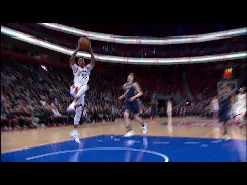 Raptors Highlights: Wright Steal and Slam - April 9, 2018