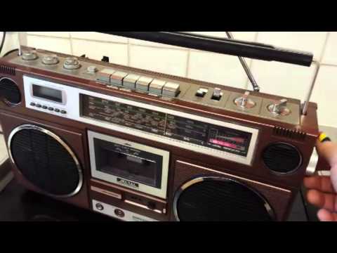 Roberts Boombox RSR-100