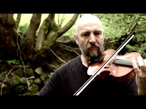 McNando Celtic Band - Banshee Song