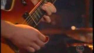 kings of leon- spiral staircase live