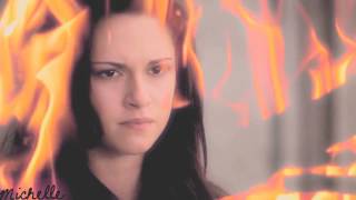 Titanium    Bella Swan ♥ ''I'm bulletproof, nothing to lose  fire away, fire away  ''