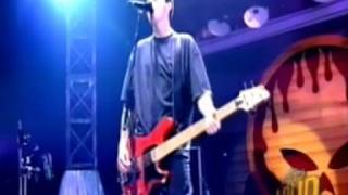 The Offspring - &quot;Dammit, I Changed Again&quot; (Live - 2001)