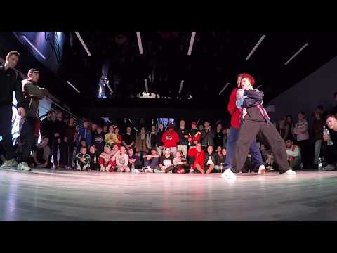 B-boy The Vint & b-boy Alek vs B-boy Mr Mazalini & b-boy Metr