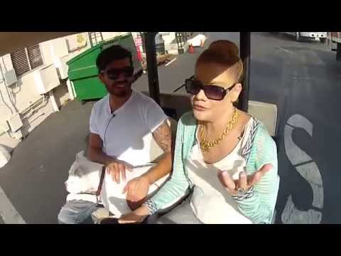 The Exes - Kristen Johnston Picks Up a Hitchhiker