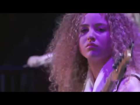 Jeff Beck - Women of Ireland (Mná na hÉireann) - Live at Madison Square Garden 2013