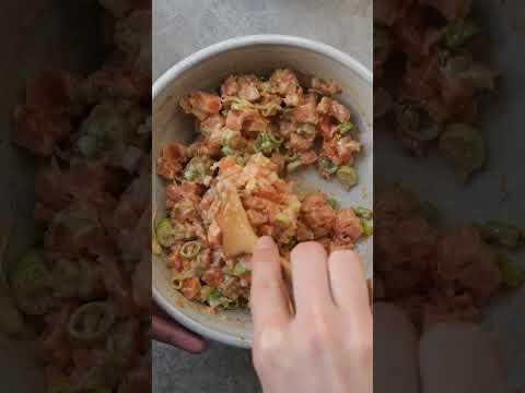 Crispy sushirijst met zalm en sriracha| #shorts | Allerhande