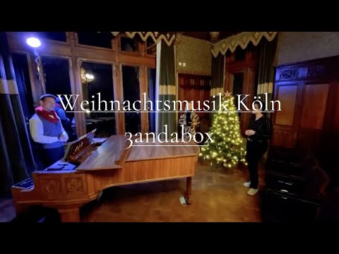 A-cappella Trio beim Auftritt - Weihnachtsmusik Köln
