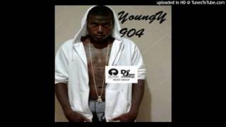 Track 03 Loaf of Bread -Album YoungY904 2016 Island Def Jam Recordings