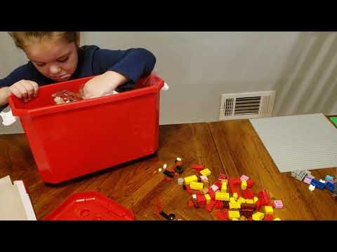 MAX  bricks and figures from Zuru Toys