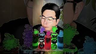 Download lagu Eat grape-shaped ice cubes and ice blocks. 😋😋 #asmr #mukbang #funny #icecream #ice #shorts #iceboy mp3