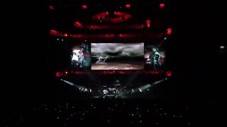 2Cellos - Thunderstruck (Live in Ljubljana 8/04/2017)