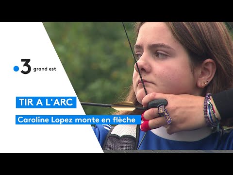 Caroline Lopez monte en flèche