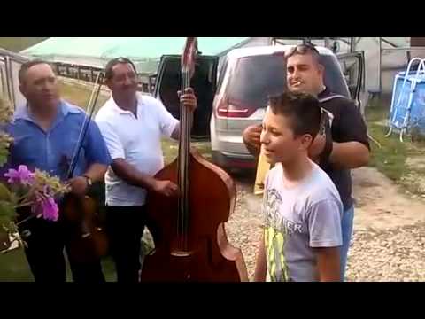 Silviu de la Rovinari canta OFICIAL