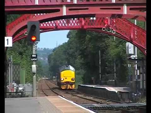 Nuclear Waste Flasks to Sellafield through Wylam Station 5th August 2014