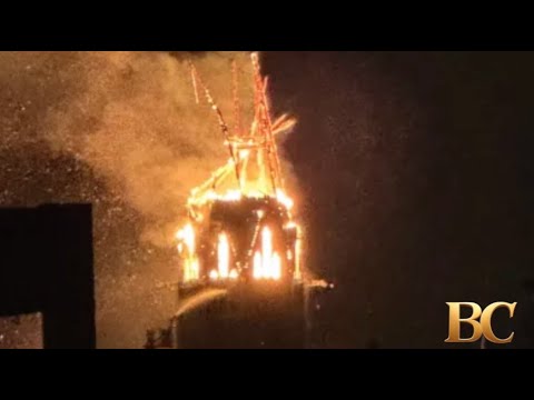 Monumental Church in Amsterdam Ravaged by Flames on New Year’s Day