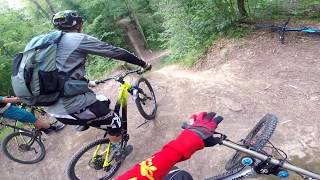 Ride séries#3//rassemblement vtt/police/angry people/crash/urban dh//