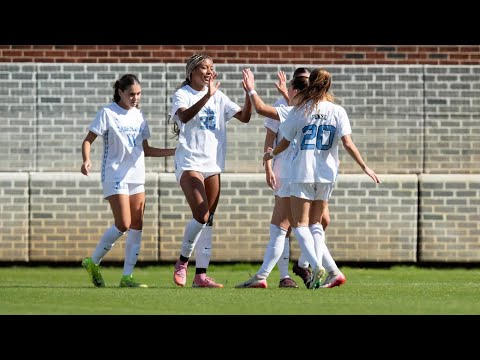 UNC Women's Soccer: Big First Half Helps Heels Over Syracuse, 4-2