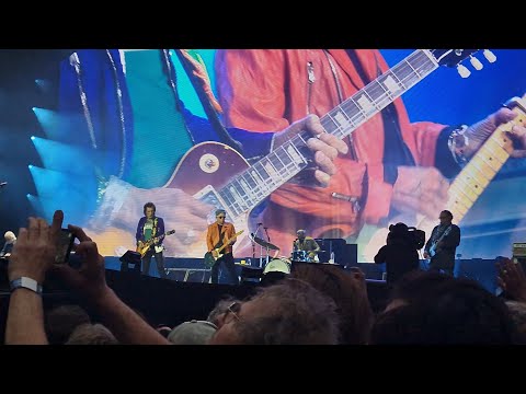 The Rolling Stones - Charlie Watts tribute & Street Fighting Man - multicam video - Amsterdam 2022